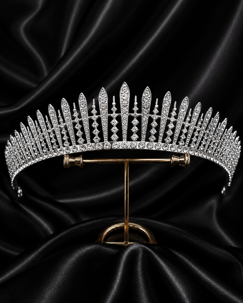 Diadème Royal Doré avec Strass Brillants