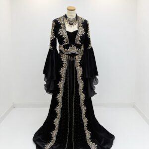 caftan royal en velours noir – broderies dorées faites main | collection henna & mariage