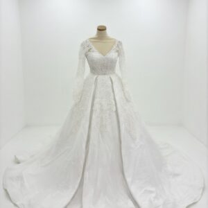 robe de mariée princesse décolleté v – dentelle illusion & surjupe amovible | Élégance romantique