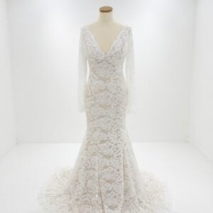 robe de mariée sirène en dentelle – col v plongeant manches longues | Élégance bohème
